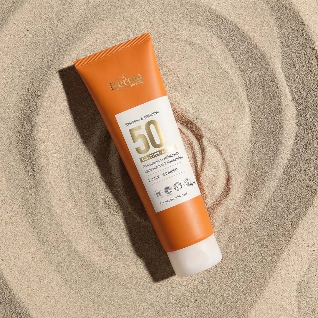 Derma Supreme Sollotion SPF50 i strandsand